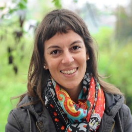 Carla Fardella: «En un sistema capitalista como el que estamos, el trabajo es una actividad social que ordena todas las otras dimensiones de la vida»