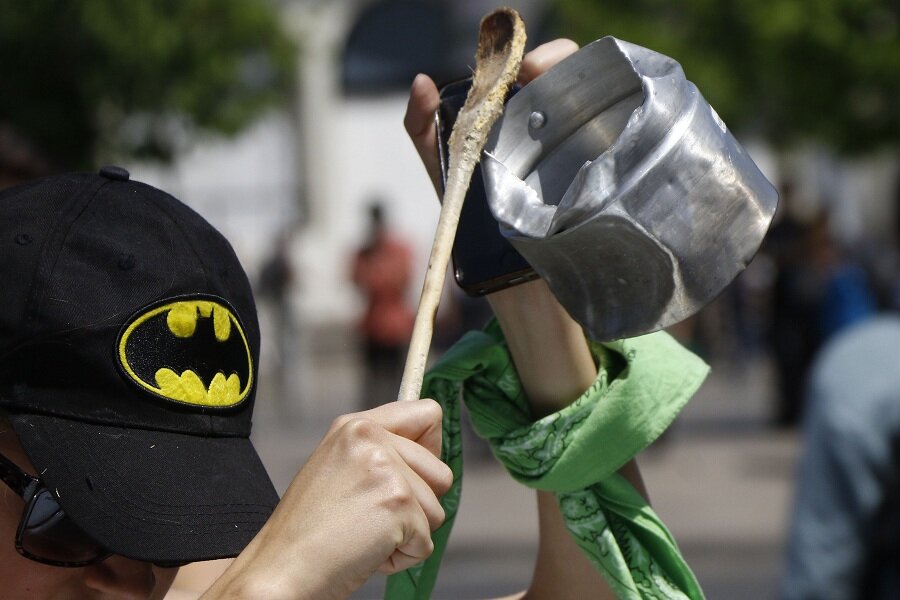 ¿Por qué protestan los jóvenes del barrio alto?